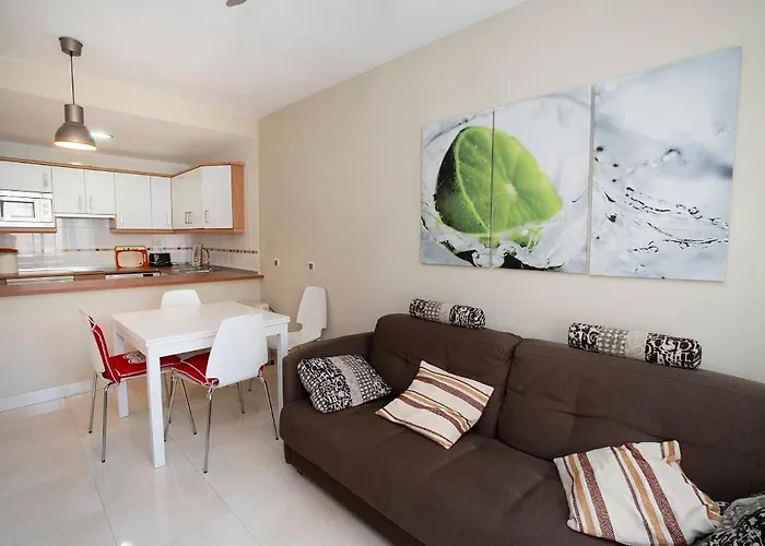 Lolina Nautica * Nerja